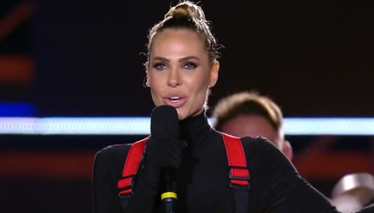 Eurogames Ilary Blasi Critiche Social Per Il Look E Per La Gaffe