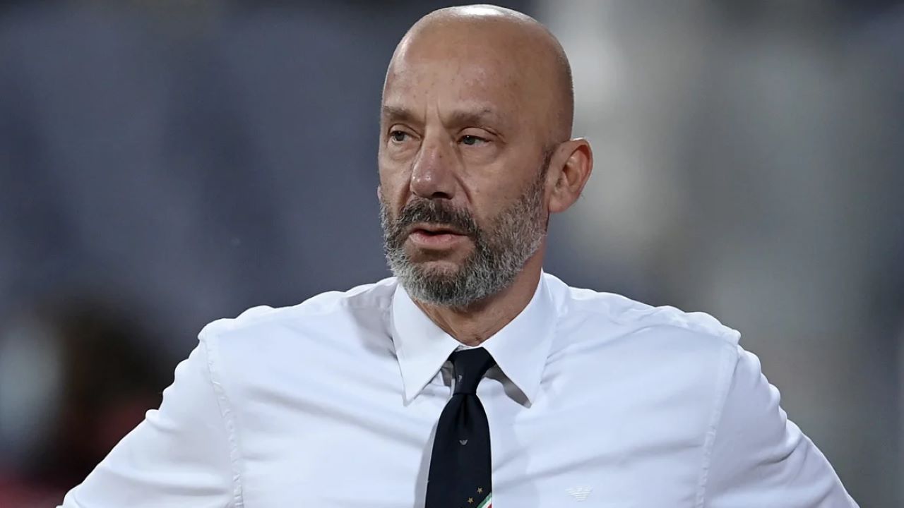 Gianluca Vialli è morto a 58 anni calcio in lutto