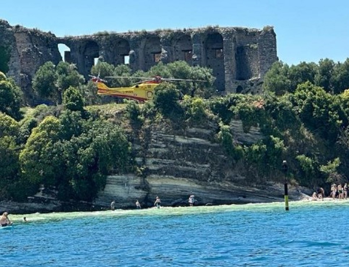 Sirmione malore dopo un tuffo nel lago muore Alessio Manfredini