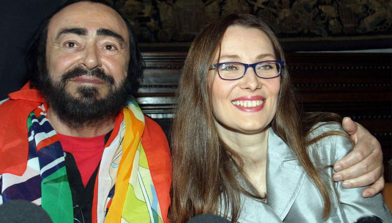 la malattia di nicoletta mantovani come sta la vedova pavarotti caffeina magazine