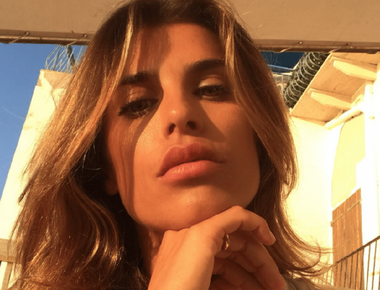 Elisabetta Canalis, Lato B "deformato" Su Instagram