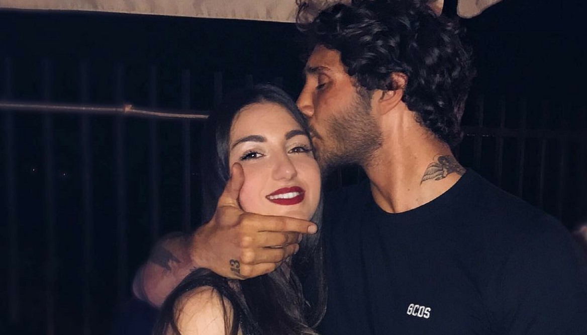 Stefano De Martino, Chi è Il Fratello Davide (che è Identico A Lui)