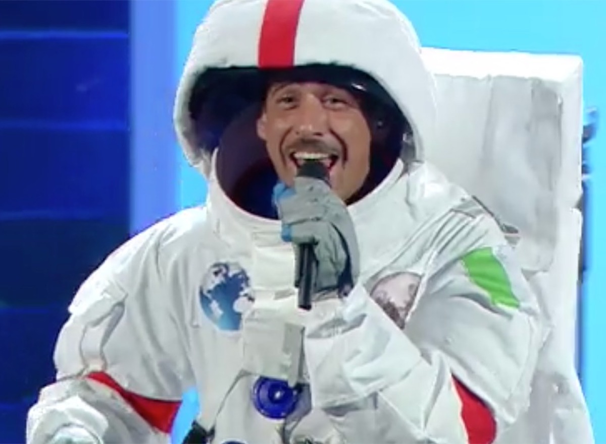 Chi è Francesco Gabbani cantante età altezza peso fidanzata figli
