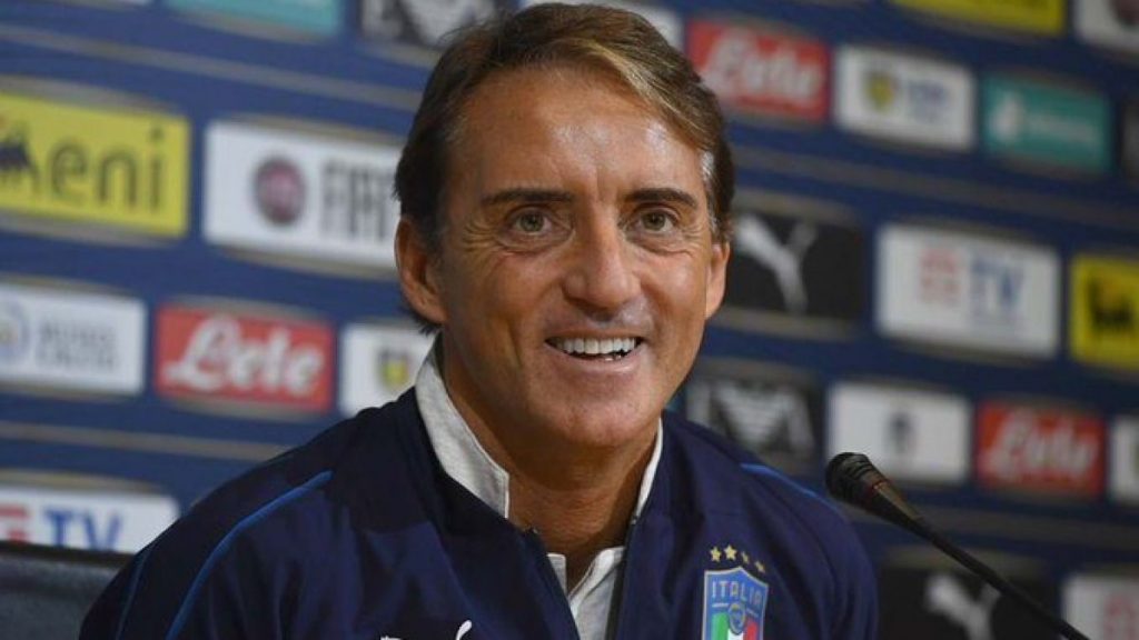 Roberto Mancini E Silvia Fortini Chi è La Seconda Moglie Dellallenatore