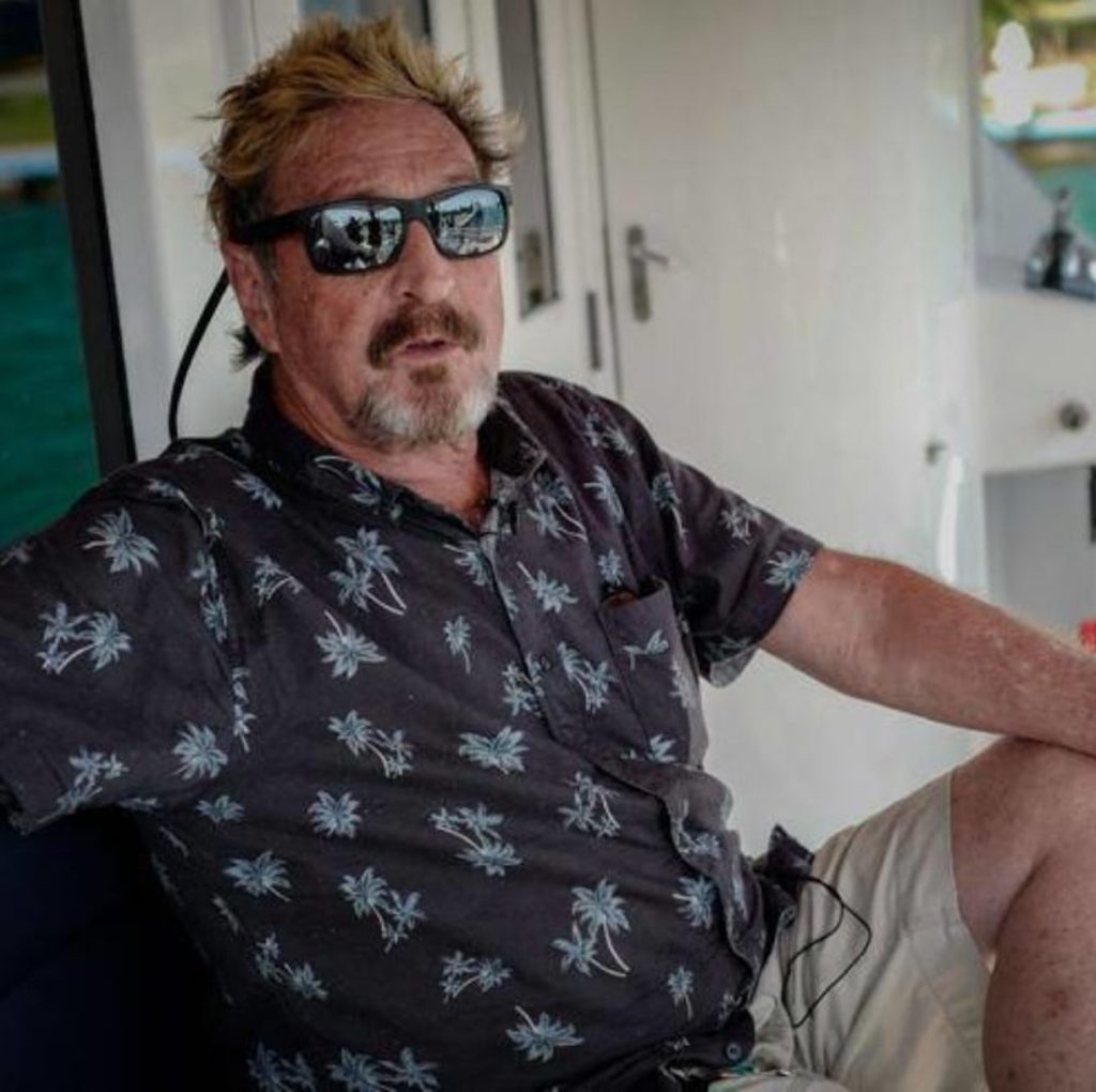 John McAfee morto suicida