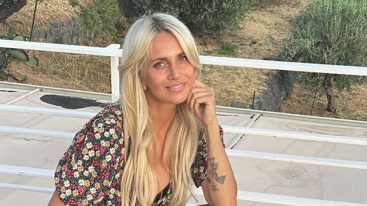 katia pedrotti villa sicilia