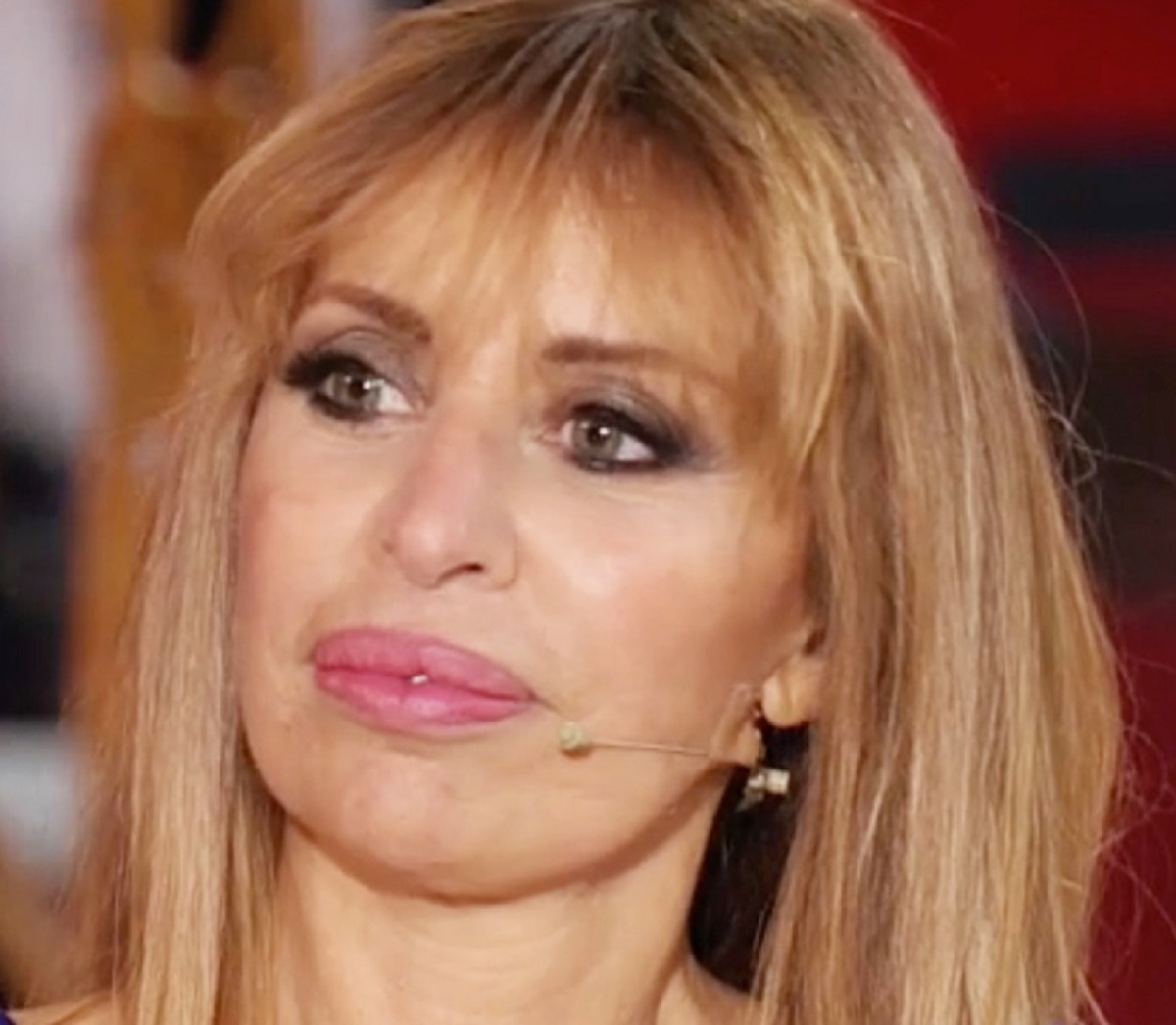 Alessandra Mussolini Ballando con le stelle siparietto abbandono scherzo