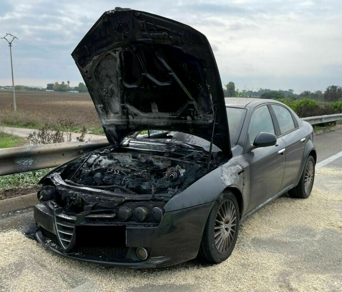 Brindisi Incendio Auto Conducente Assente Aeroporto