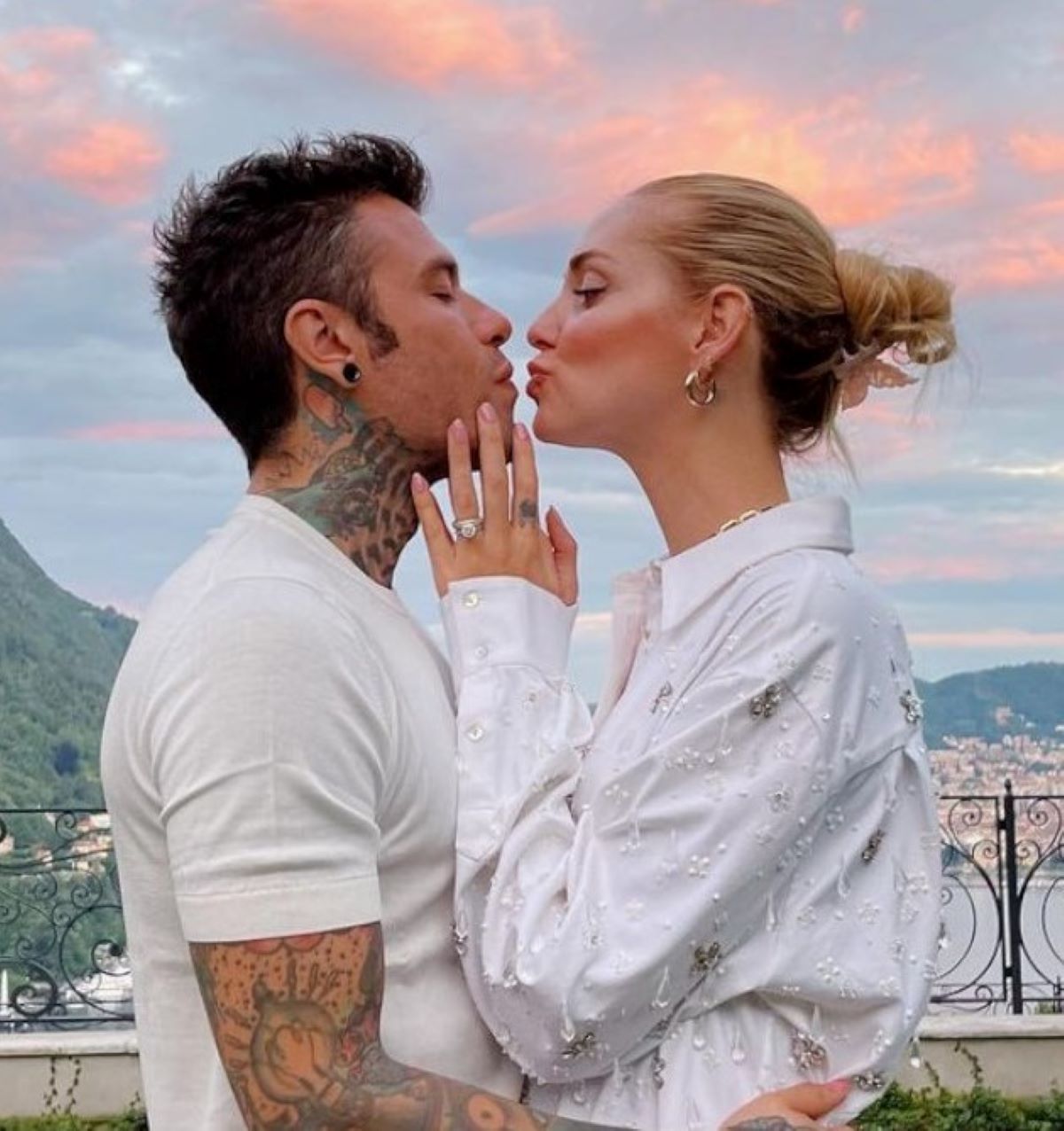 Chiara Ferragni Fedez Annuncio Prima Serie Dicembre