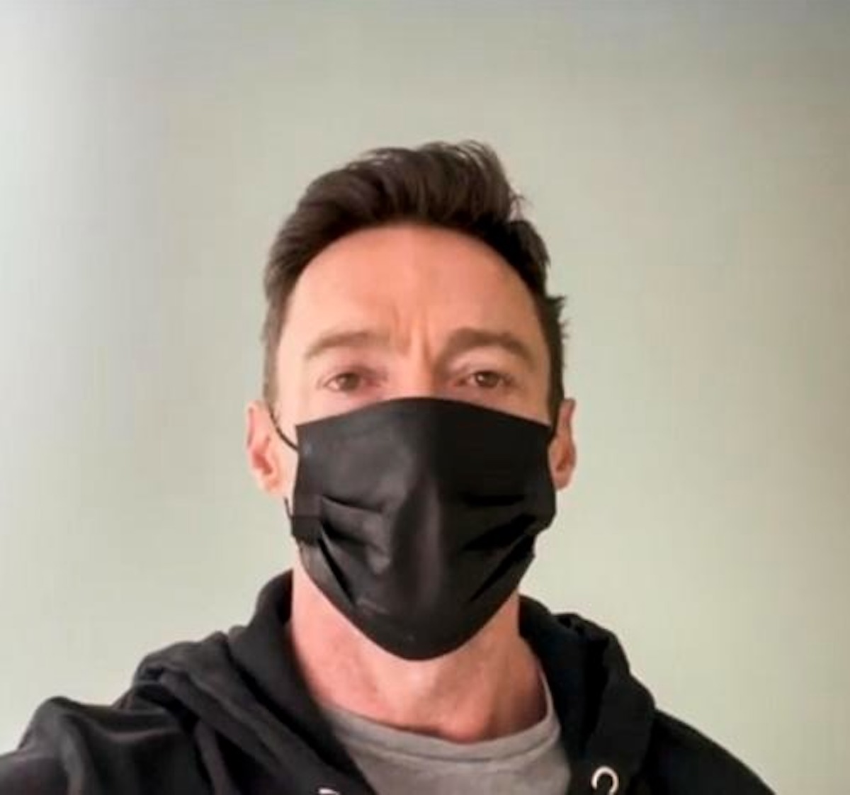 Hugh Jackman positivo Covid