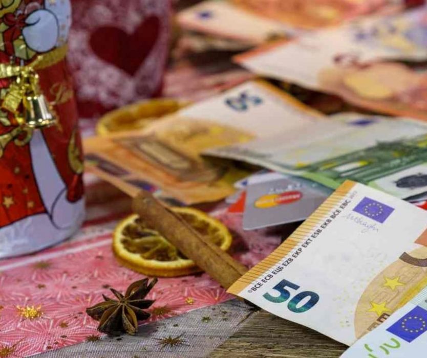 Bonus Natale, Fino A 1.400 Euro A Famiglia: Come Usarlo E Richiederlo