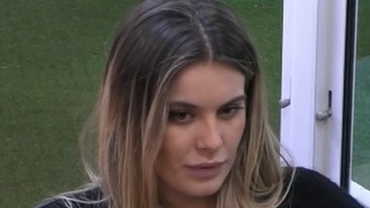 sophie codegoni bacio gianmaria gfvip