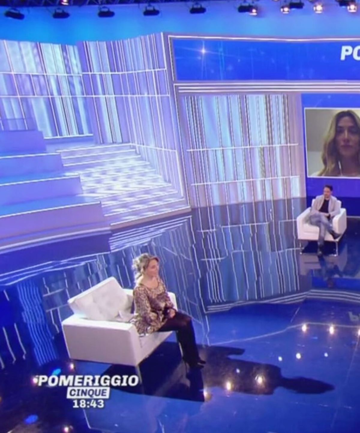 Barbara D'Urso Ufficiale Conduzione La Pupa e il Secchione Show