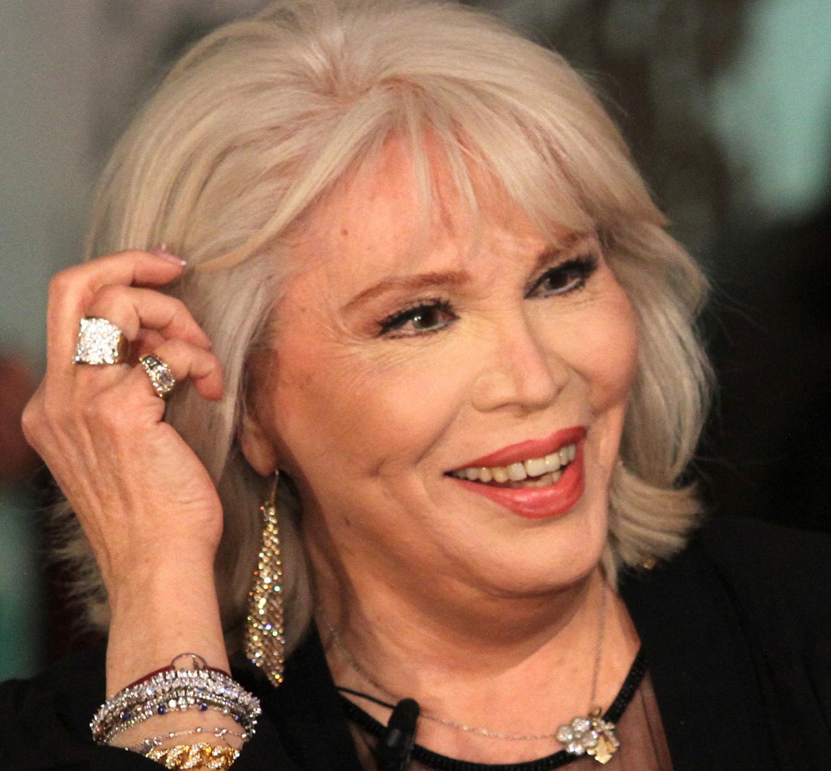 Amanda Lear operazione cuore racconto testamento