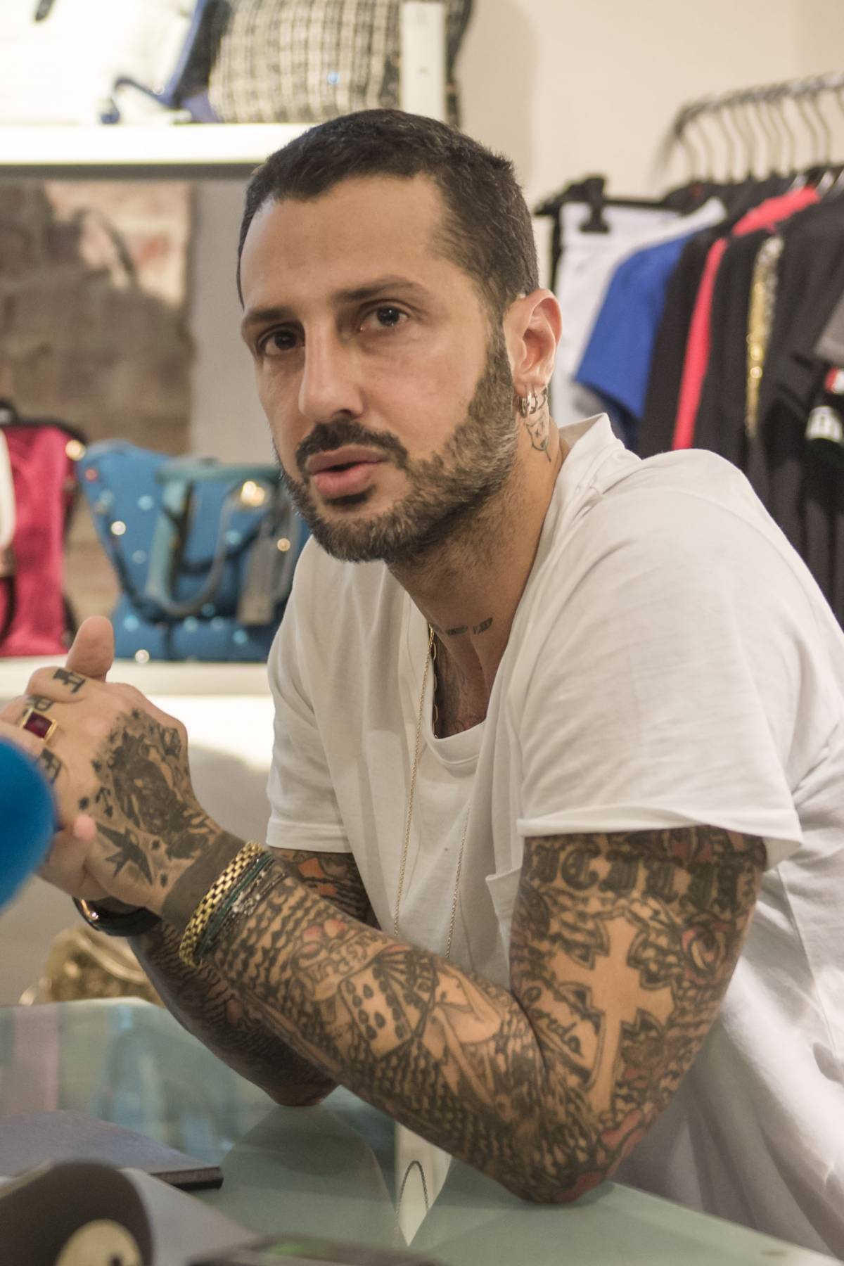 Fabrizio Corona Cacciato Instagram Segnalazioni Denunce