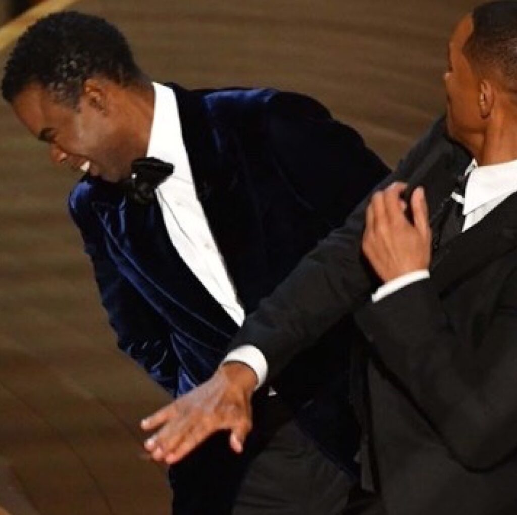 Will Smith pugno chris rock oscar