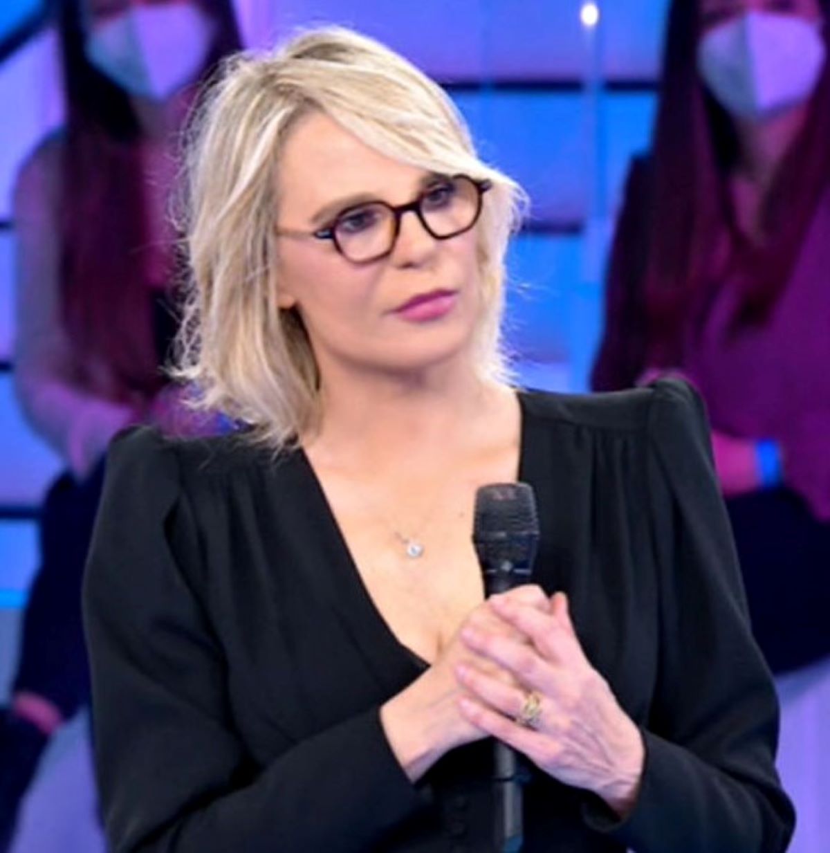 Maria De Filippi Amici 21 Racconto Luigi Strangis Rischio Svenimento