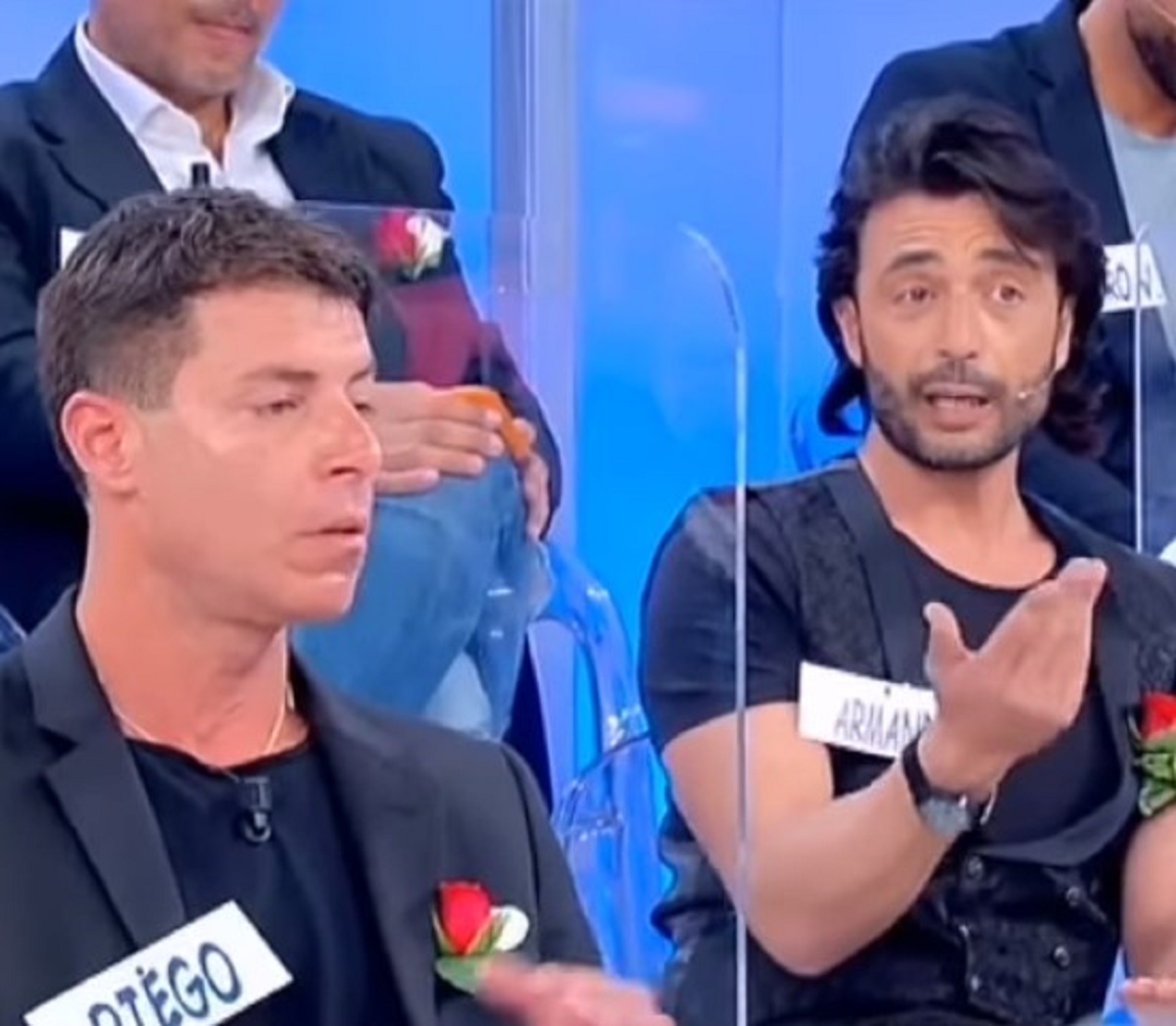 armando incarnato criticato da Tina Cipollari