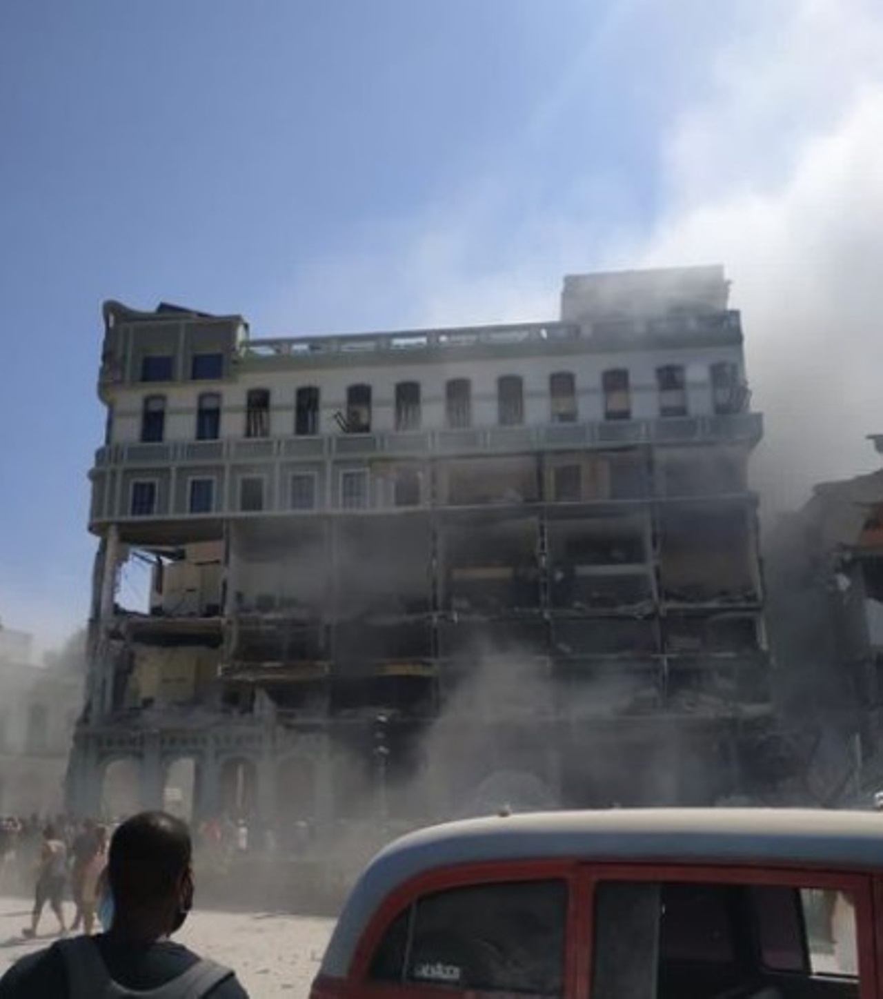 esplosione hotel l'havana vittime