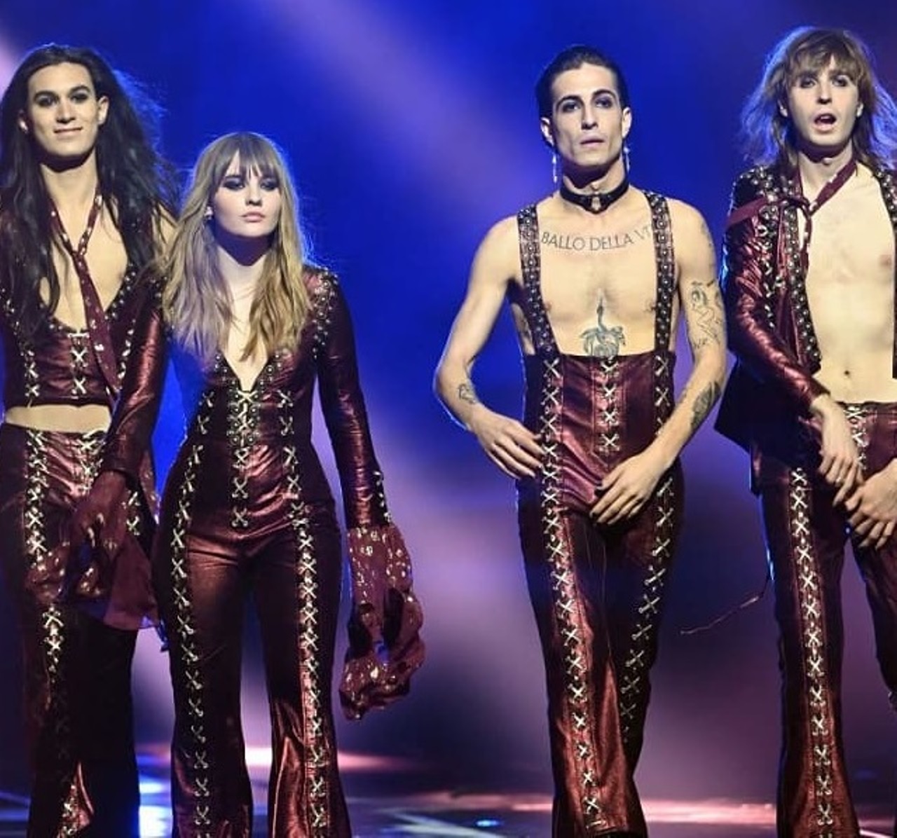 “questa Non Ci Voleva” Damiano Dei Maneskin La Foto Preoccupa I Fan