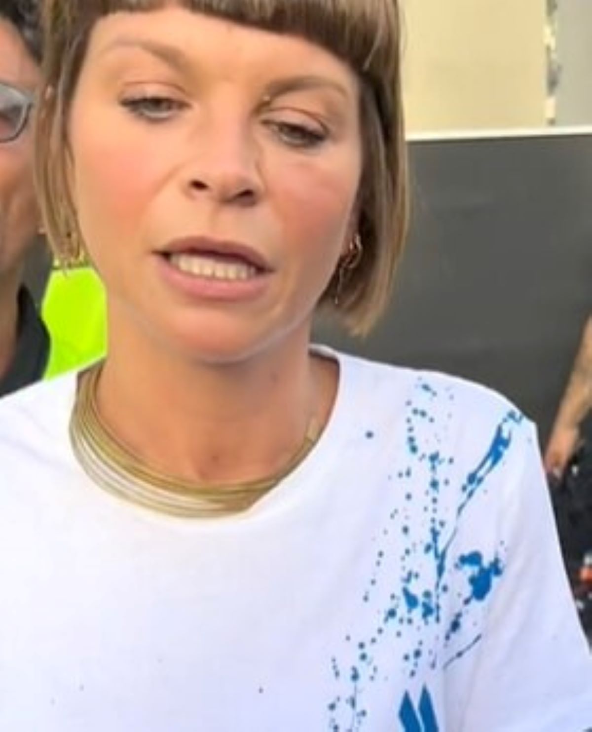 Alessandra Amoroso Perché Non Ha Fatto Autografo Fan