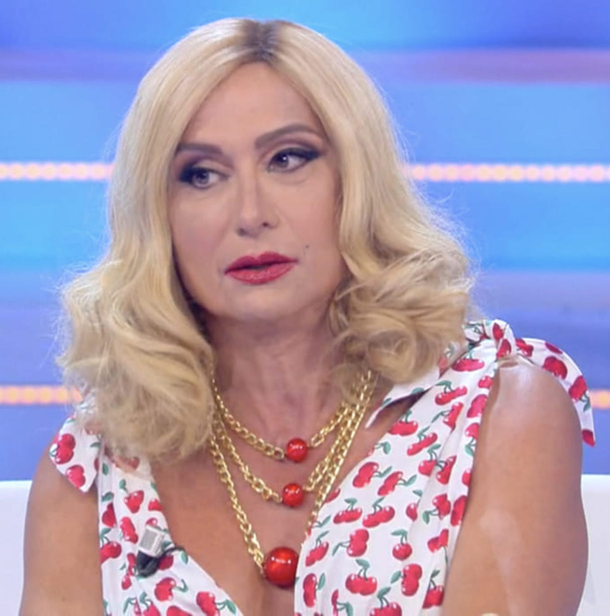 Isola dei Famosi Lory del Santo contro Vladimir Luxuria