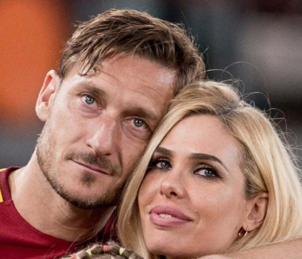 Francesco Totti ha tradito Ilary Blasi la verità 