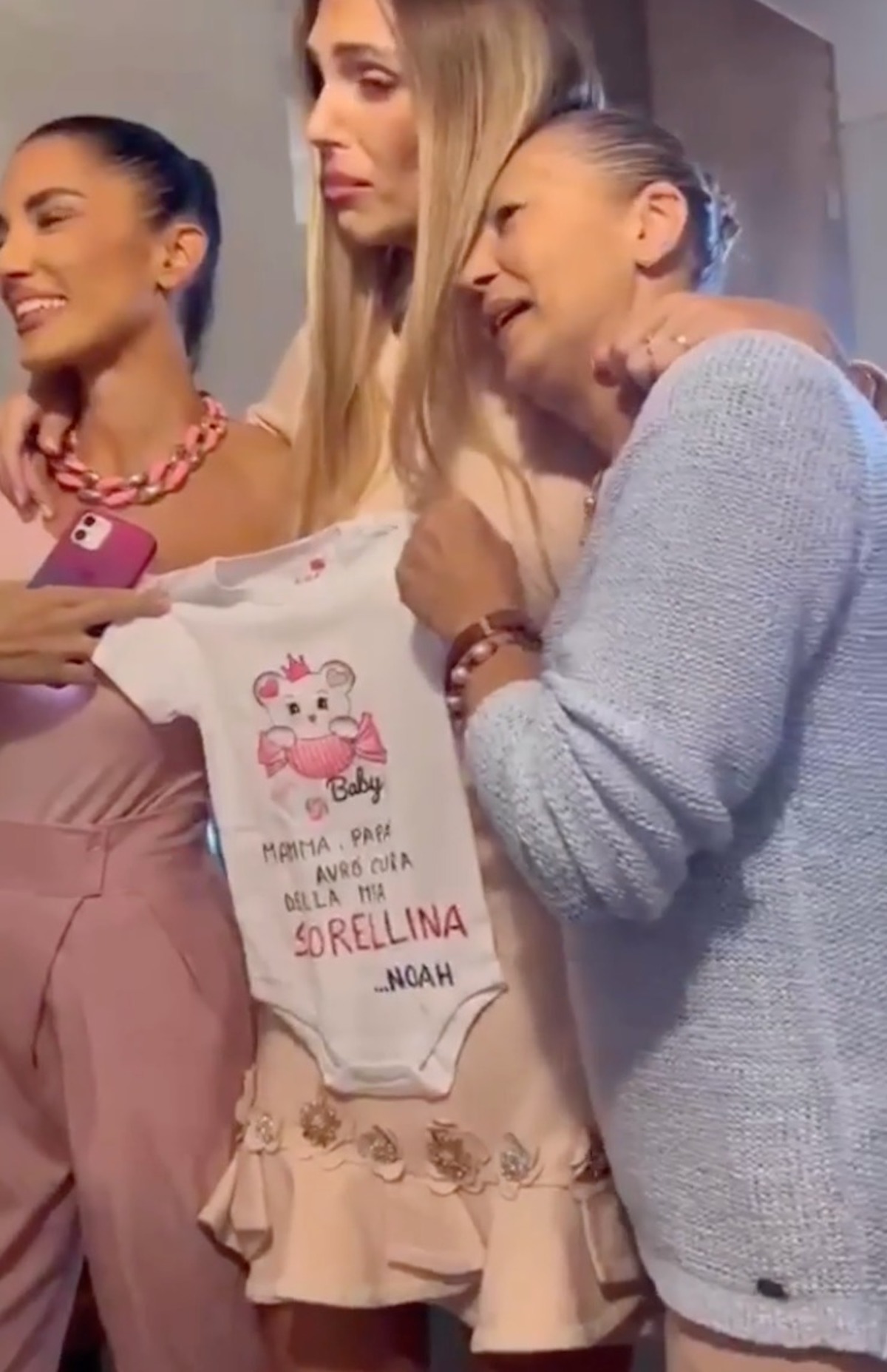 Sarah Nile Incinta Svela Il Nome Della Figlia Si Chiamerà Evah