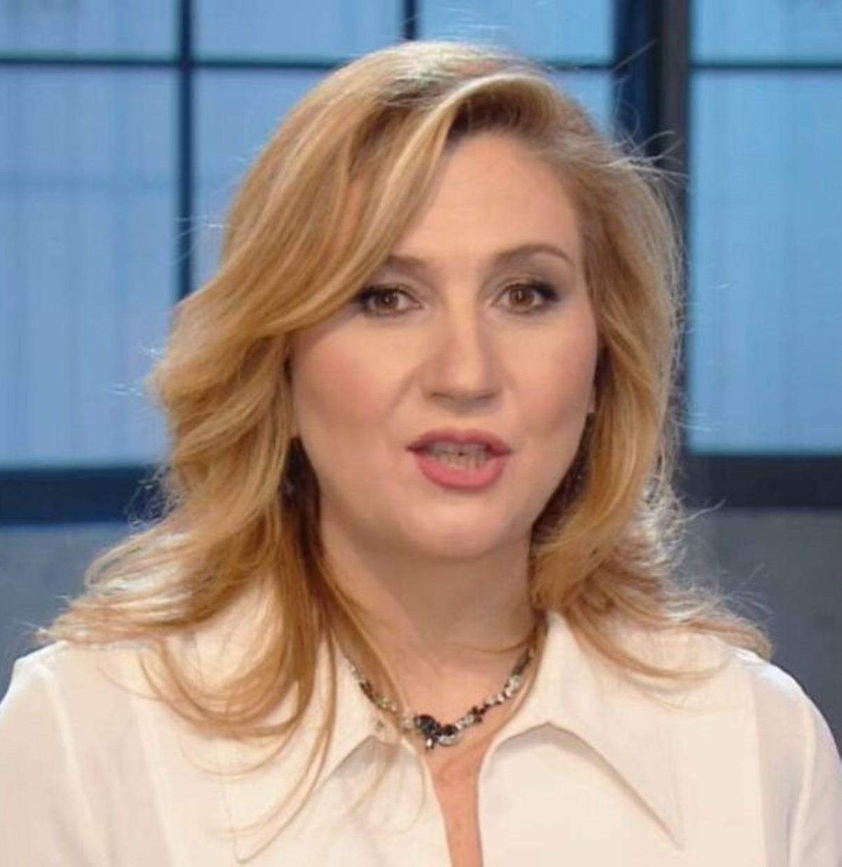 serena bortone oggi è un altro giorno