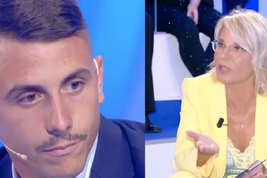 Maria De Filippi interviene a C'è Posta per Te e salva la situazione