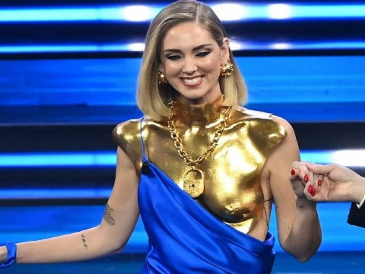 Chiara Ferragni significato look sanremo 2023