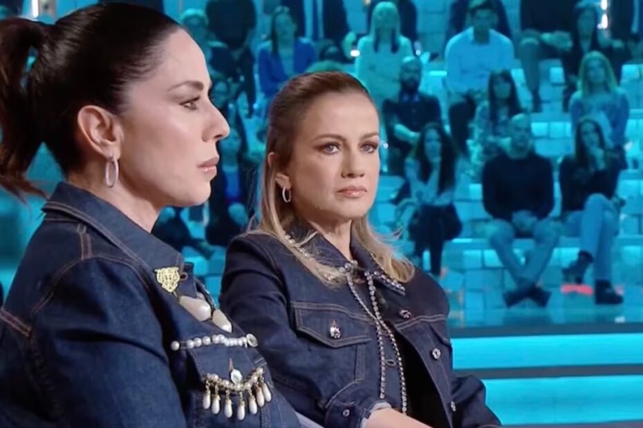 La terrificante confessione di Paola e Chiara a Verissimo