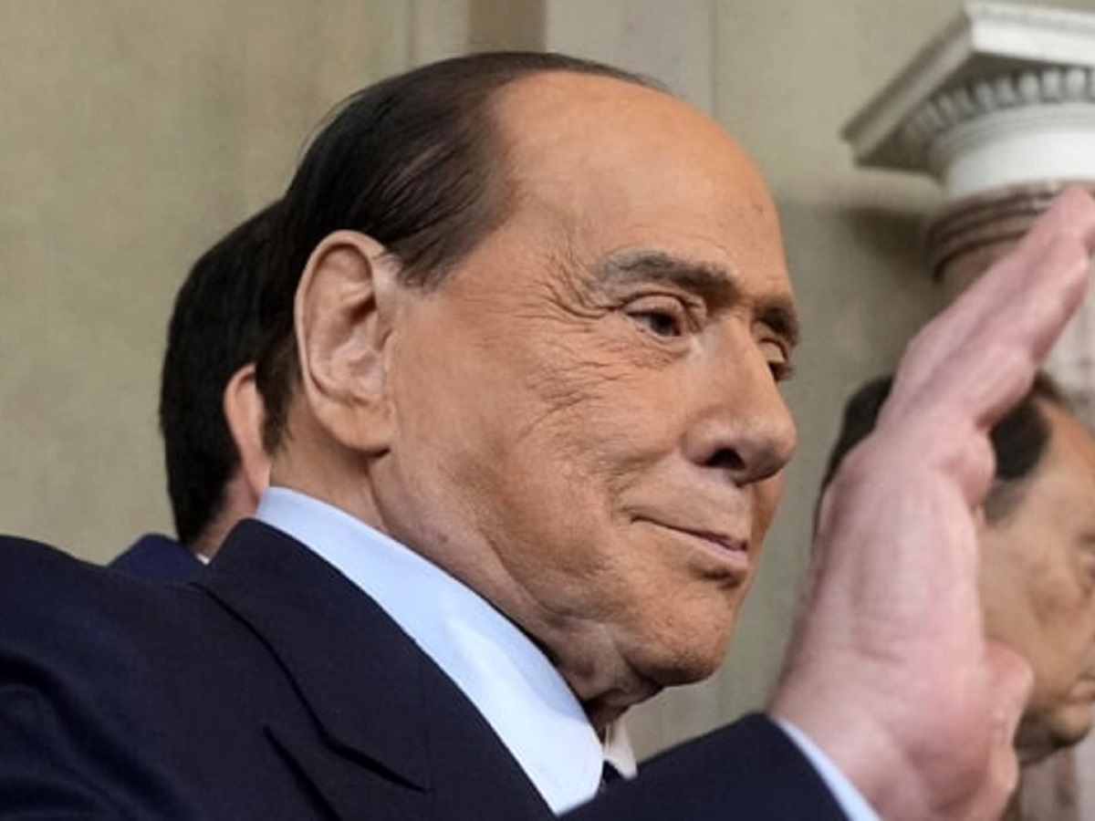 Barbara D'Urso rompe il silenzio morte silvio berlusconi