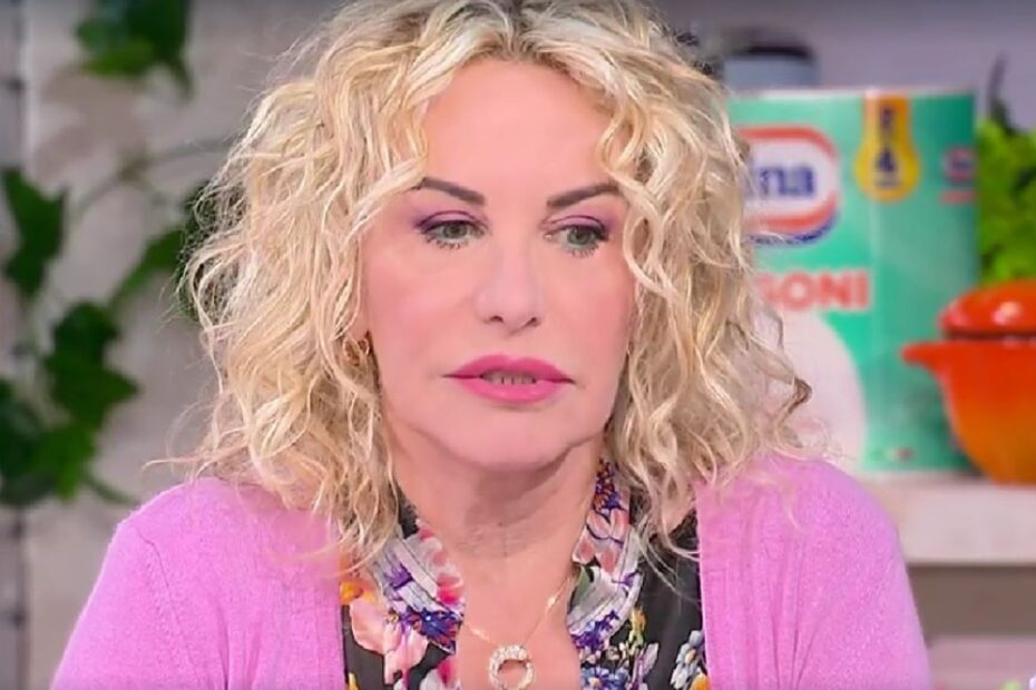 Antonella Clerici Annuncio E' sempre mezzogiorno