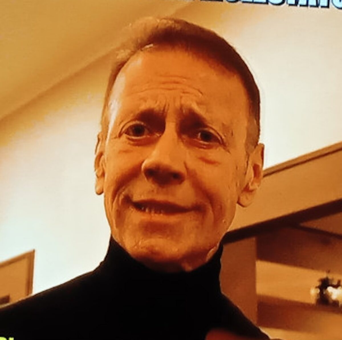 Rocco Siffredi in lacrime: poi partono calci e pugni