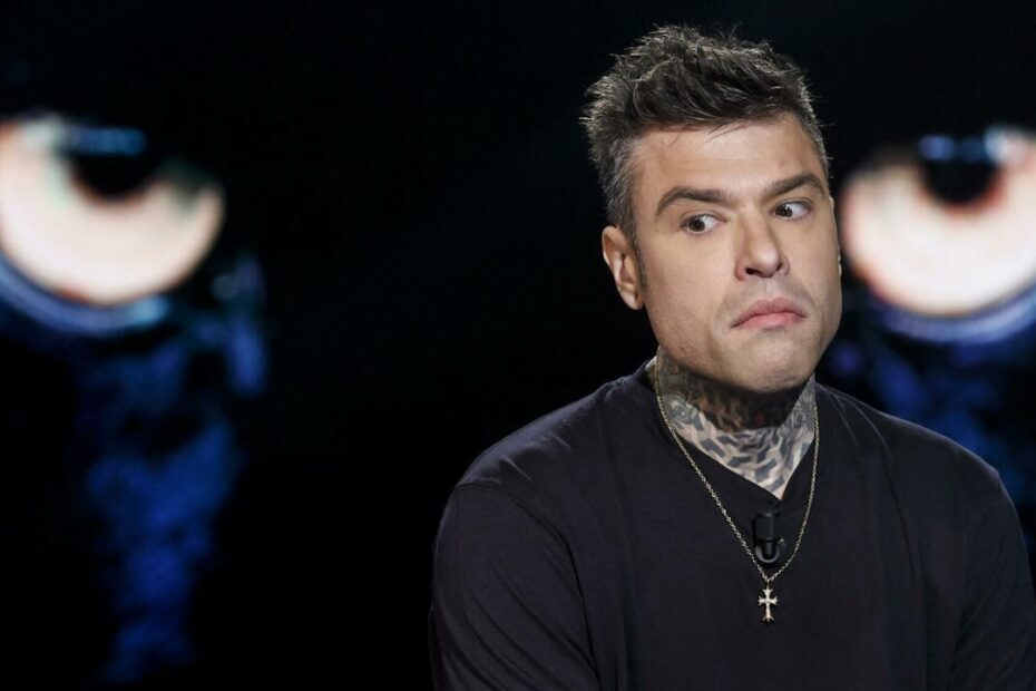 Fedez, l’attacco arriva dal cantante italiano: “Senza vergogna”