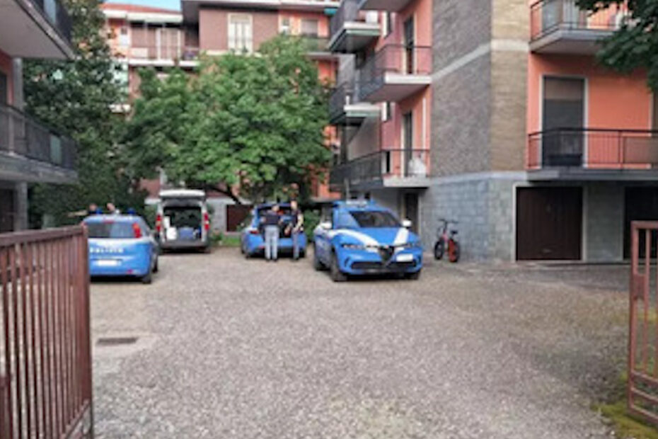 Pavia, morto il bimbo di 18 mesi caduto dal balcone al quarto piano