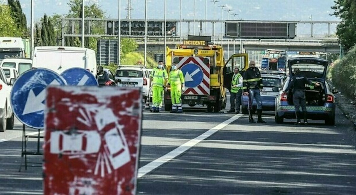 Incidente sul Gra a Roma, morto un uomo