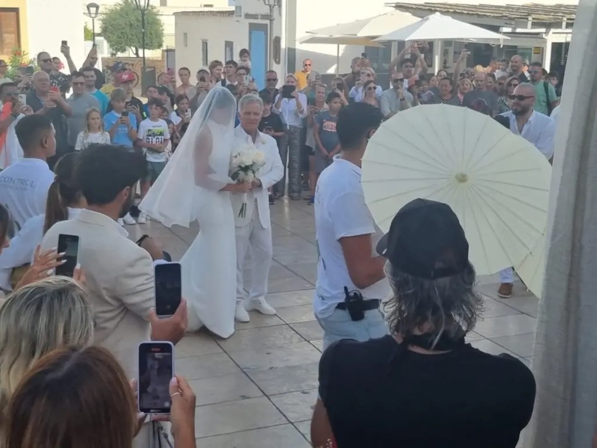 Matrimonio Pippo Inzaghi e Angela Robusti, le prime foto su Instagram