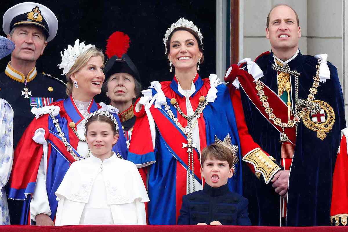 Royal Family, la principessa Anna ancora in ospedale. La voce: "Situazione seria"