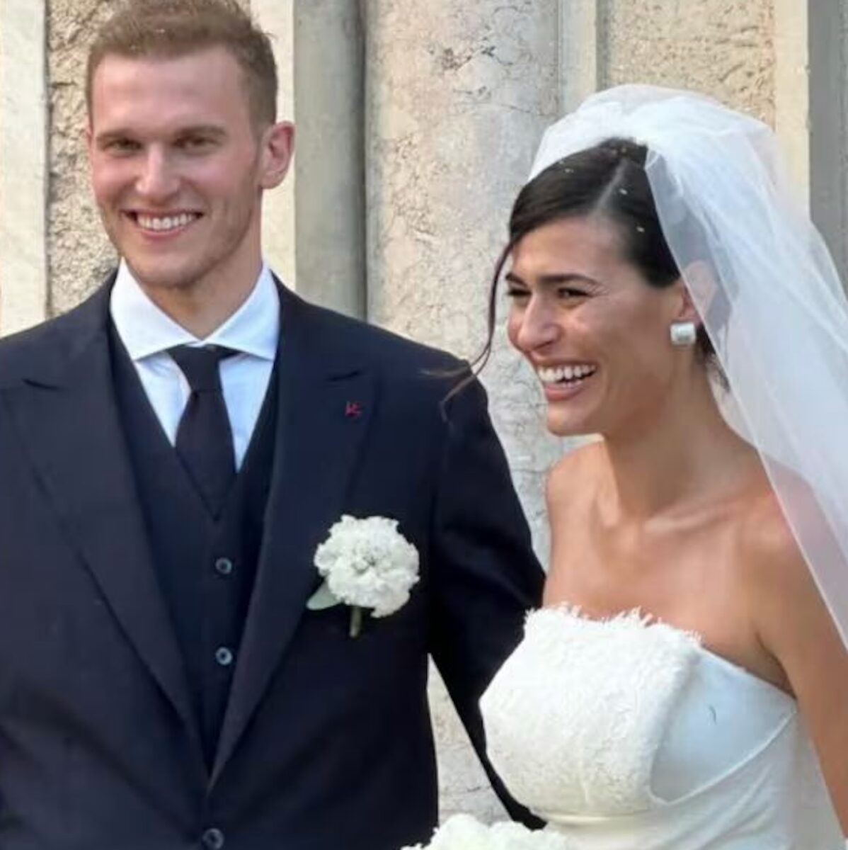 “La sposa più bella”. Matrimonio da favola per l’ex Miss Italia