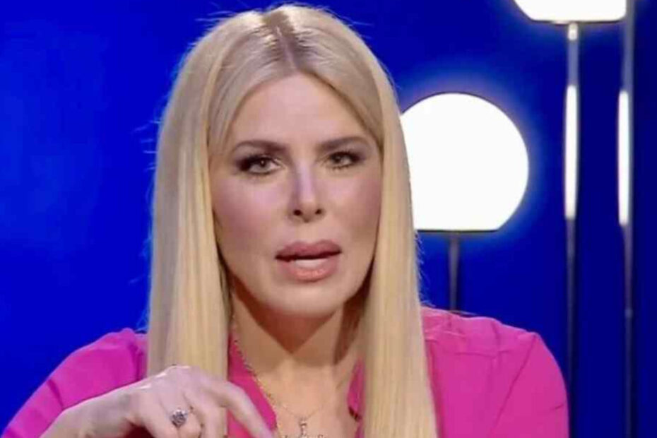 Famiglia "affollata": Loredana Lecciso, frecciatina a Romina Power