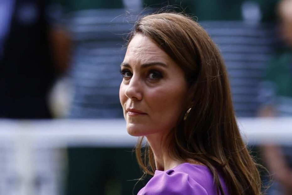 Polemica dopo gli scatti pubblicati da Kate Middleton