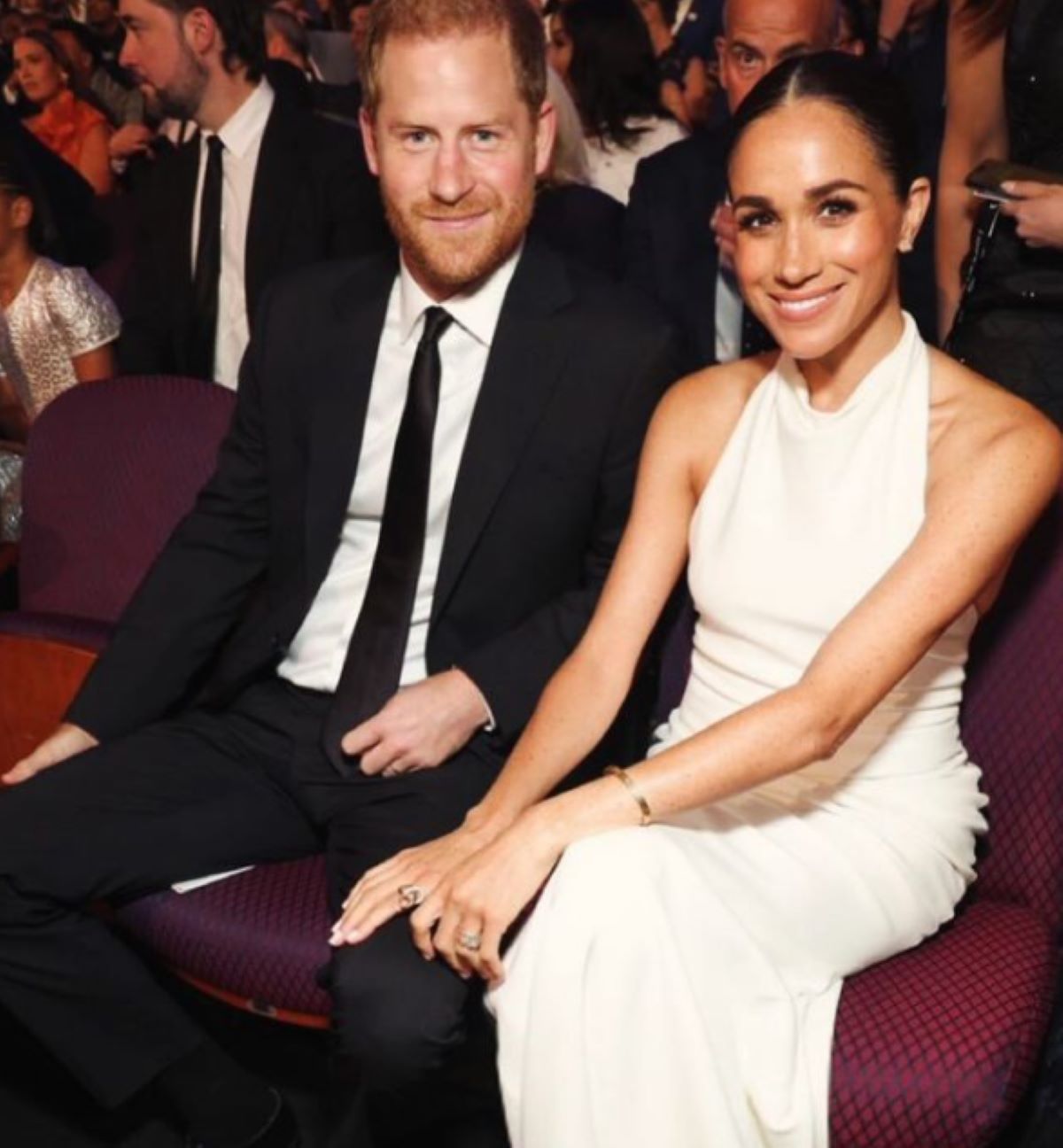 Meghan compleanno nessun messaggio da famiglia reale