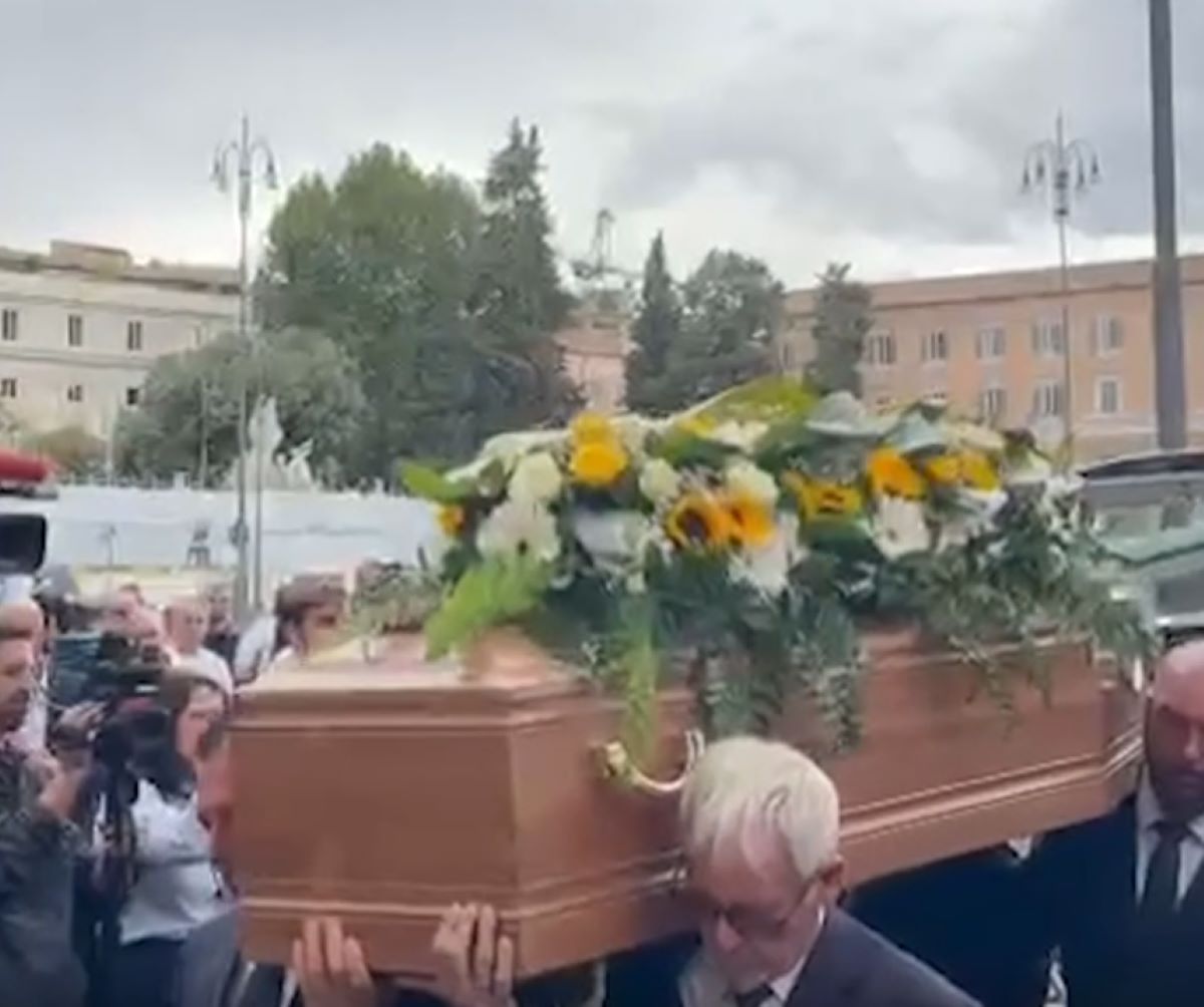 Mara Venier Funerali Luca Giurato