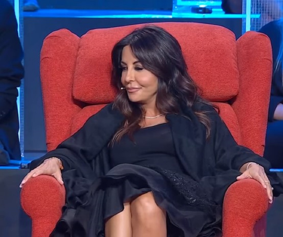 Sabrina Ferilli, siparietto con Maria De Filippi