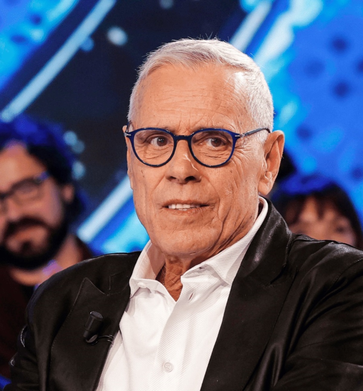 adriano celentano perché non risponde teo teocoli