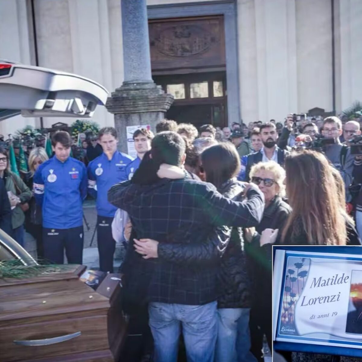 Funerali di Matilde Lorenzi, politici e vip in chiesa