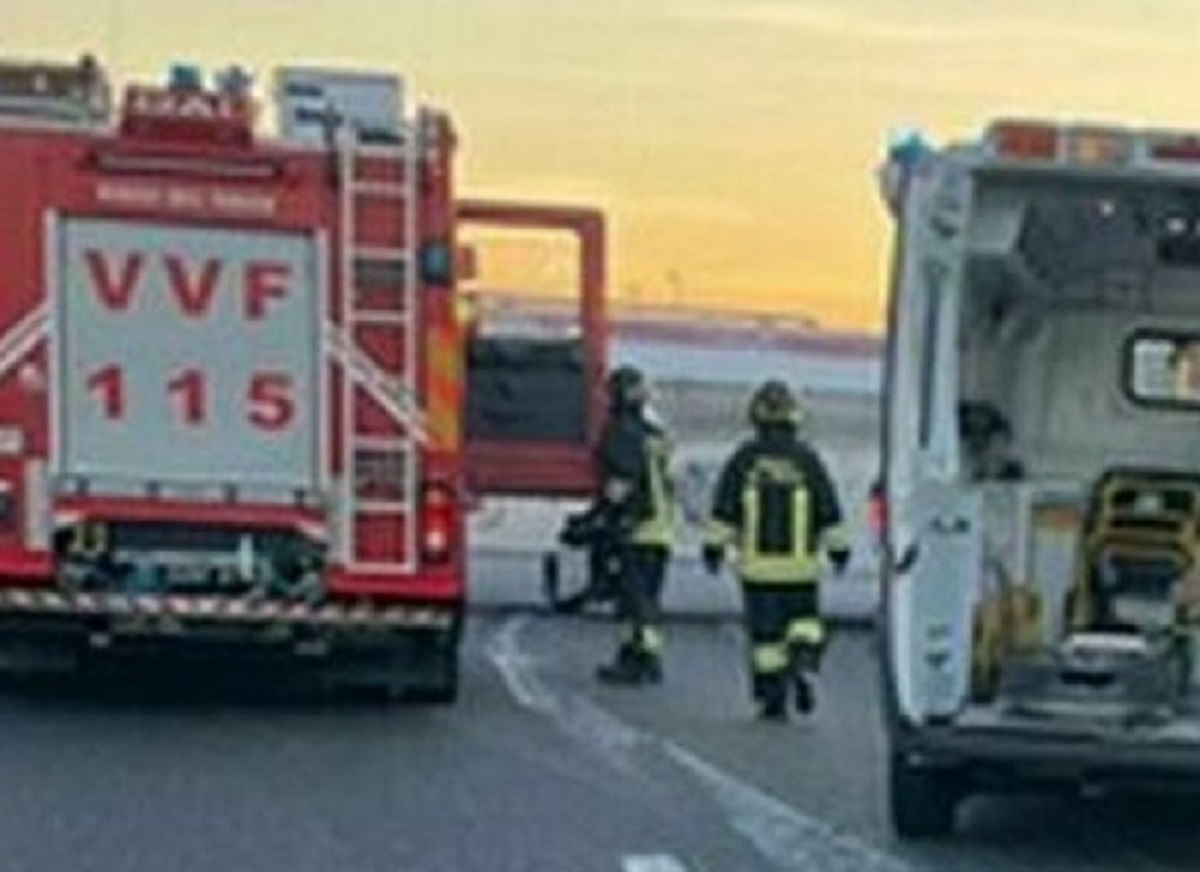 foggia incidente sulla statale morti 2 30enni 