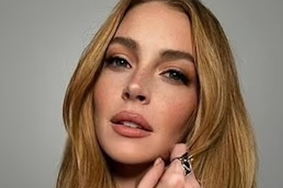 Lindsay Lohan, nuovo look e fan sconvolti dalla trasformazione